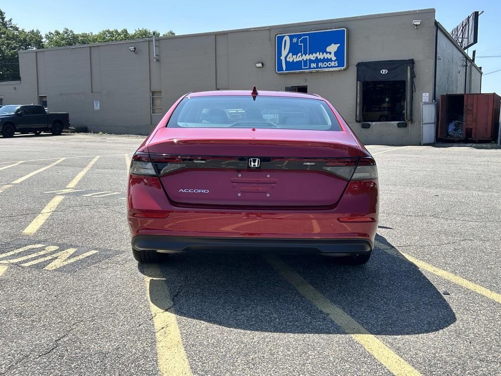 Used 2023 Red Honda LX image 4