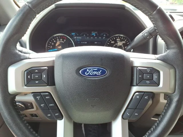 Used 2018 Gray Ford Lariat image 22