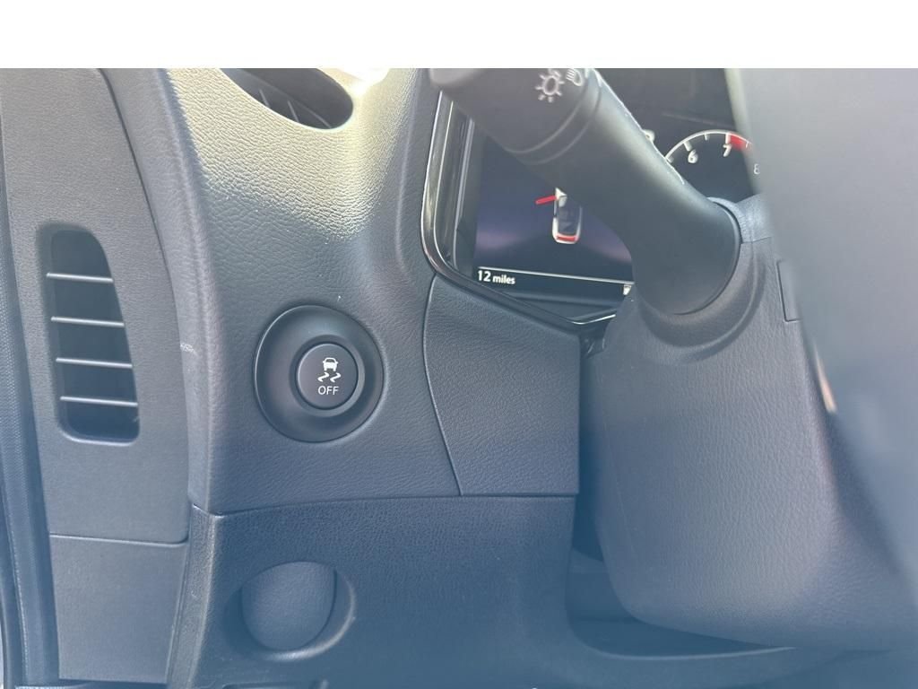 2025 Nissan Z Performance - Photo 14