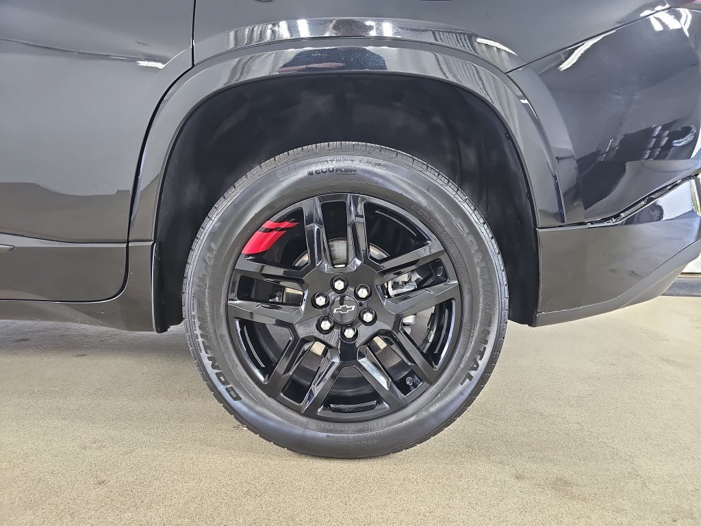 Certified Used 2023 MOSAIC BLACK METALLIC Chevrolet Premier image 41
