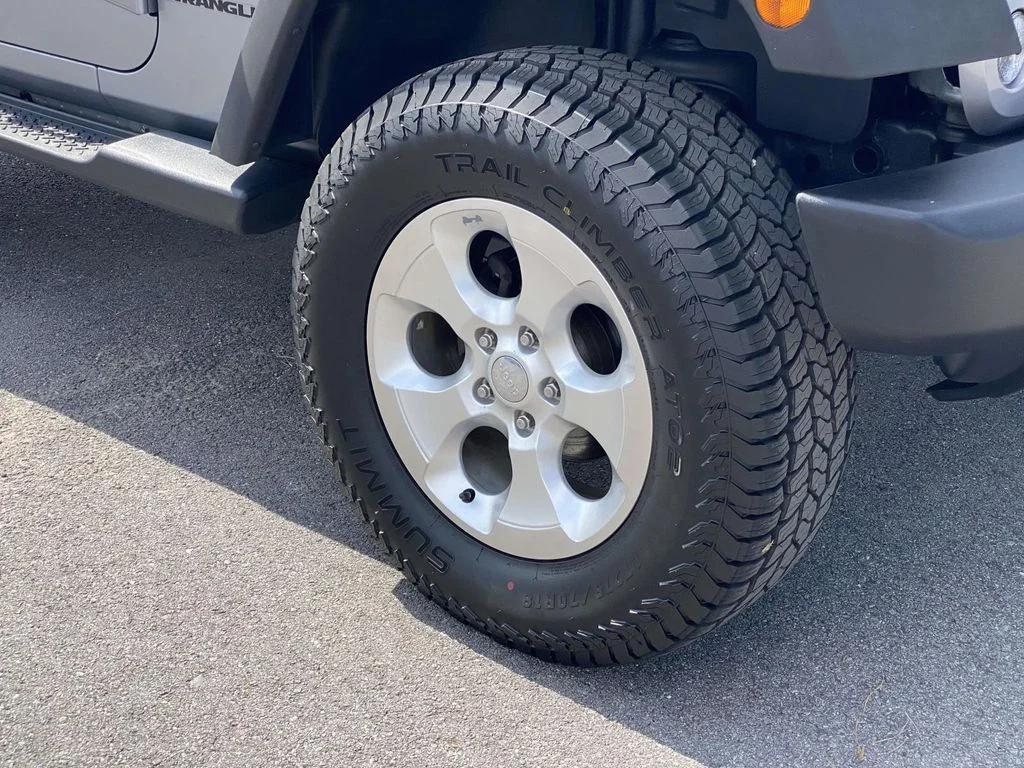 Used 2013 Silver Jeep Sport image 50