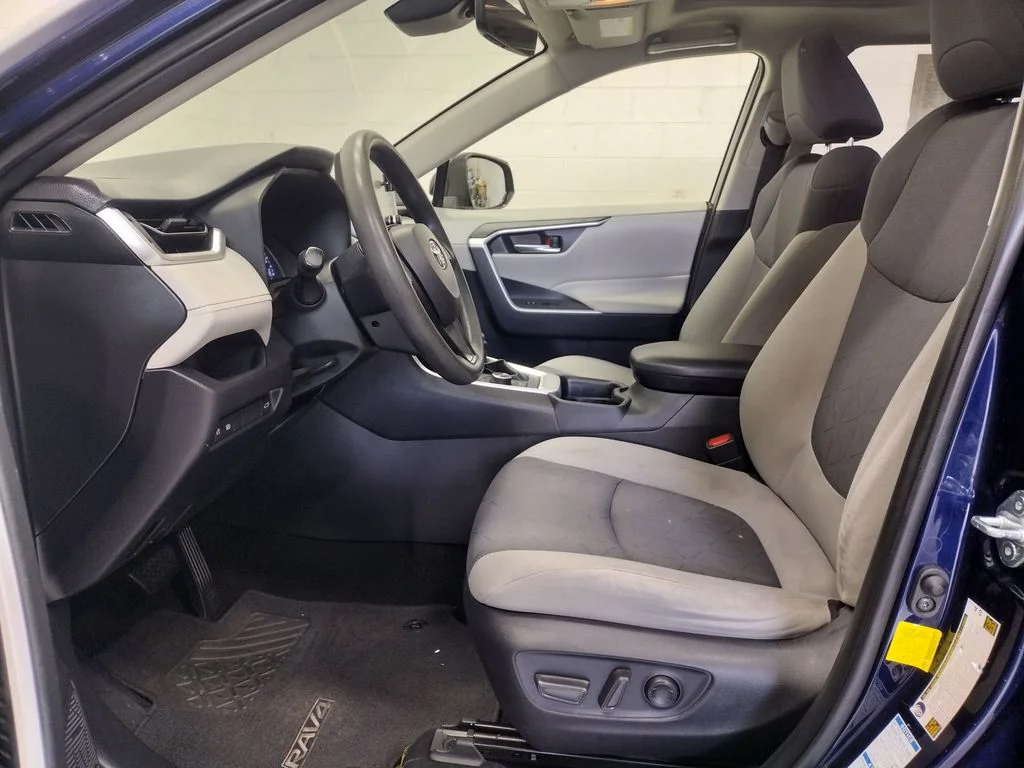 Used 2019 Blue Toyota XLE image 26