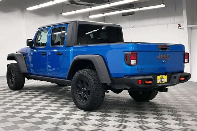 Used 2021 Hydro Blue Pearlcoat Jeep Mojave image 3