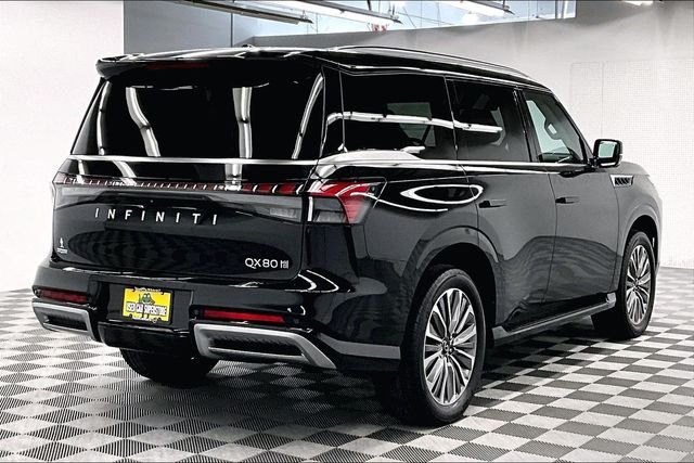 2025 INFINITI QX80 Sensory 4WD - Photo 13