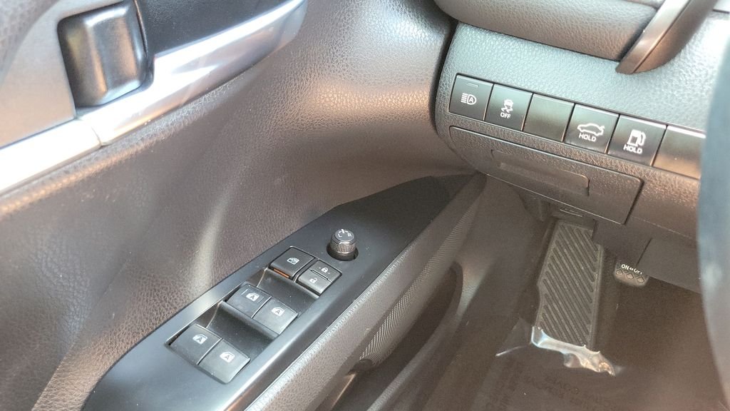 Certified Used 2020 White Toyota SE image 19
