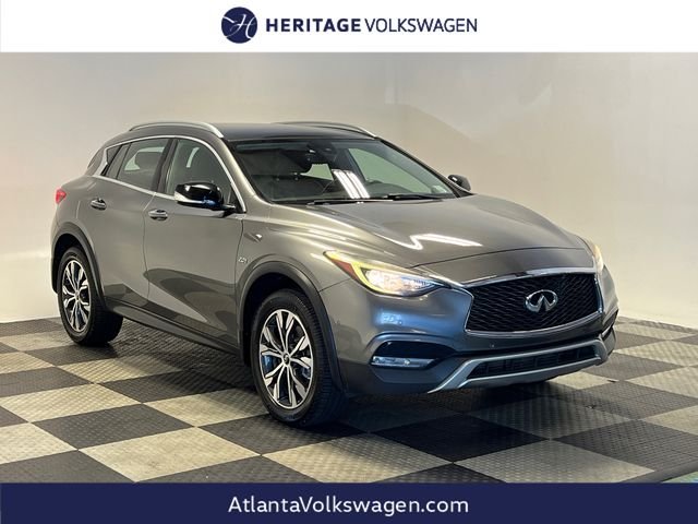 2018 INFINITI QX30 Premium AWD