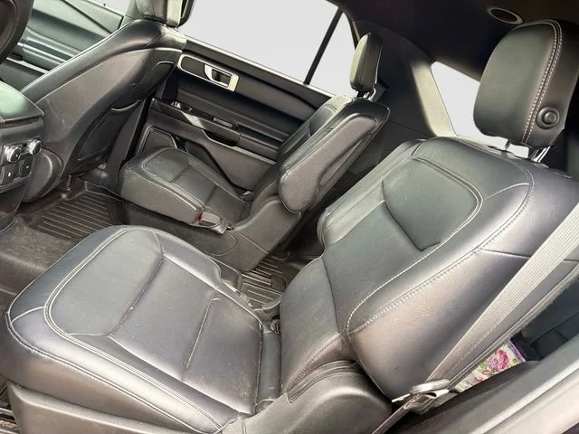 Used 2020 Black Ford XLT image 15