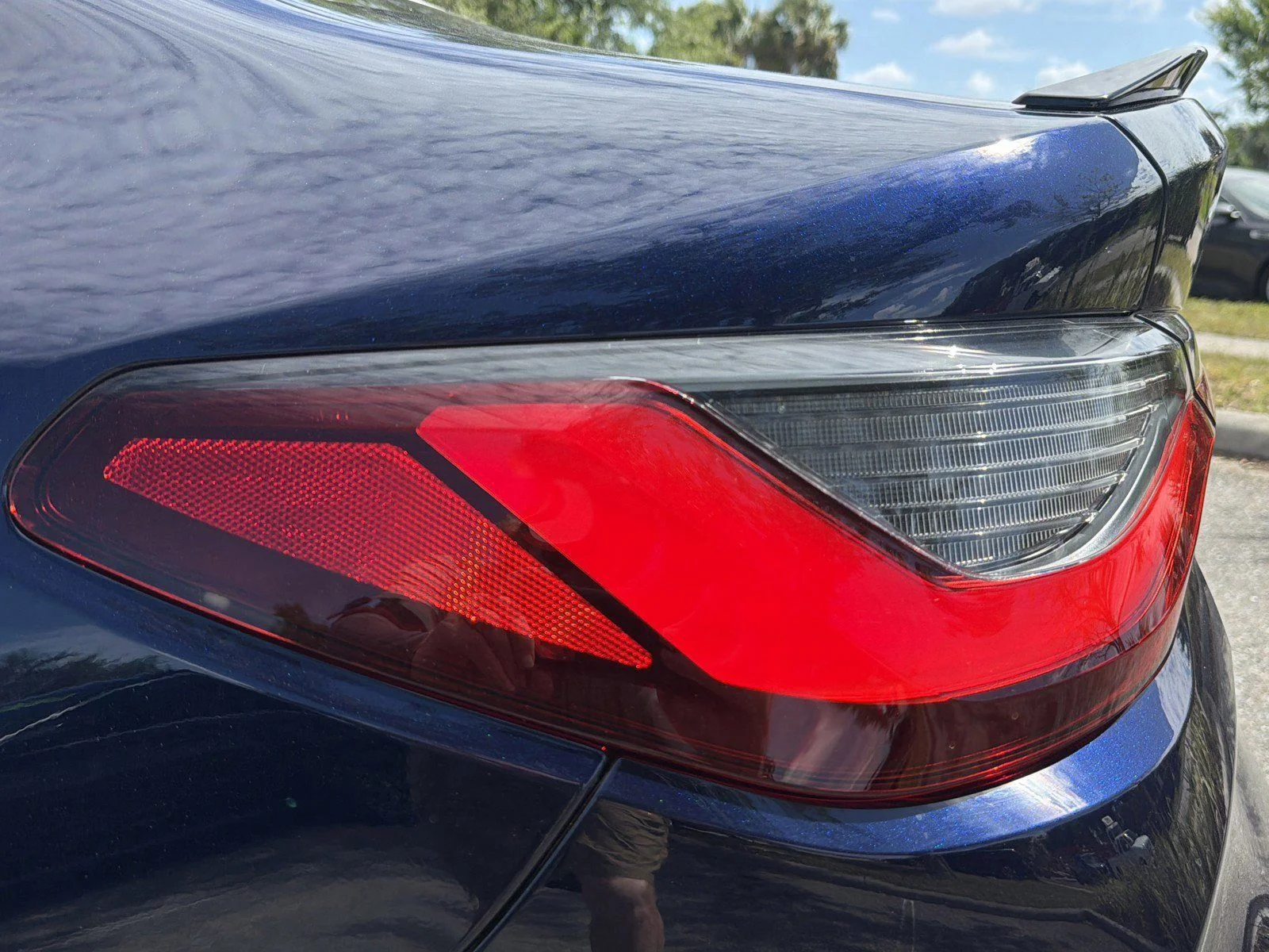 Used 2024 Tanzanite Blue II Metallic BMW Competition image 11