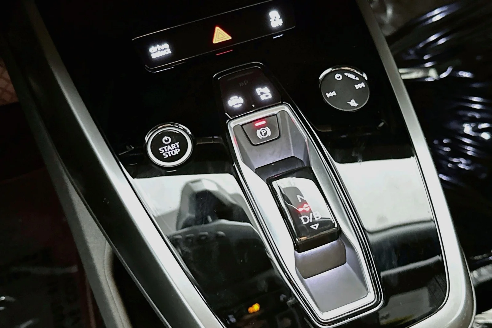 Used 2023 Mythos Black Metallic Audi Premium Plus image 7