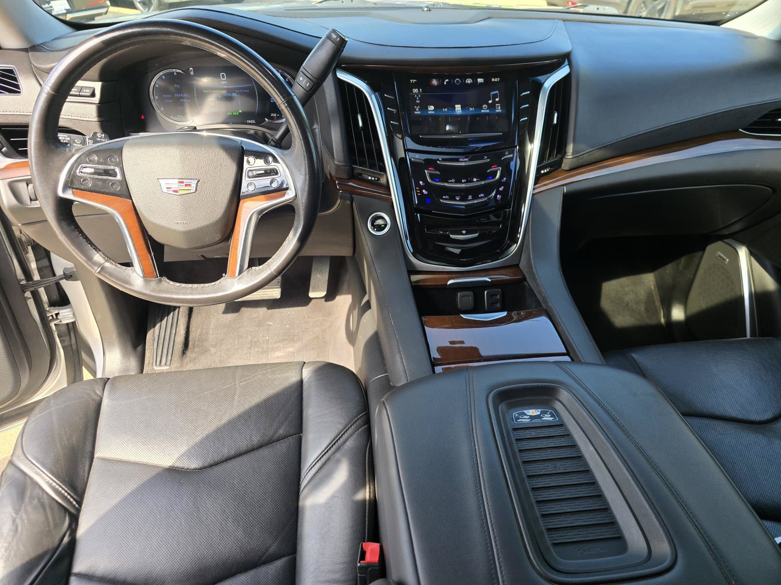 2020 Cadillac Escalade Luxury - Photo 15