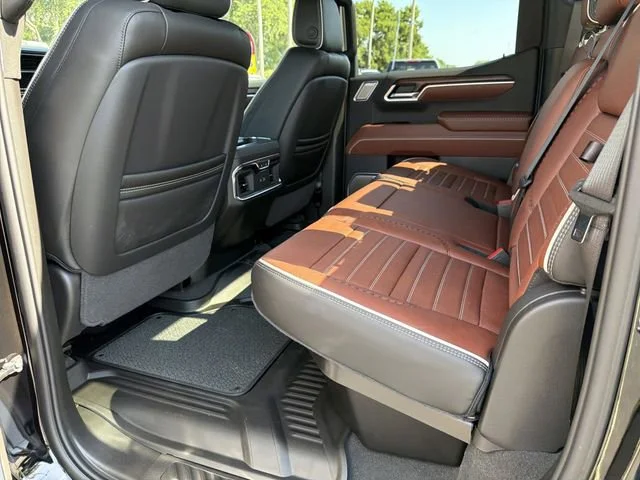 New 2026 Onyx Black GMC Denali Ultimate image 18