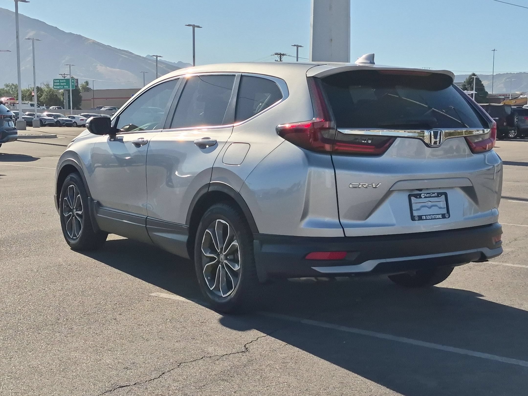 Used 2021 Silver Honda EX image 5