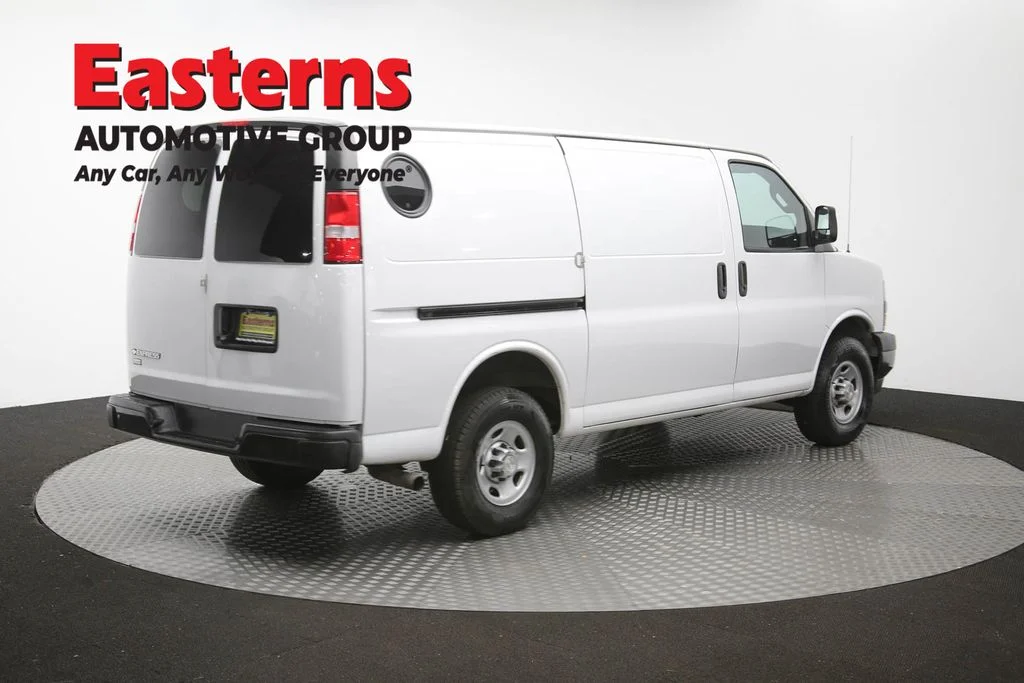 Used 2021 White Chevrolet Work Van image 37