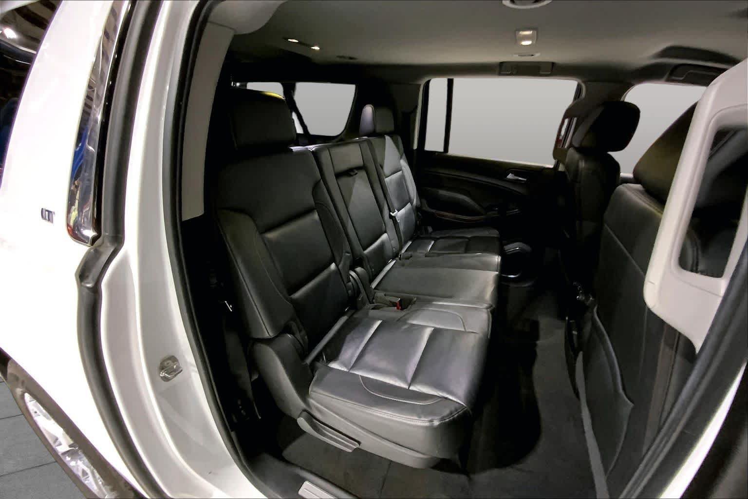 Used 2019 Summit White Chevrolet LT image 19