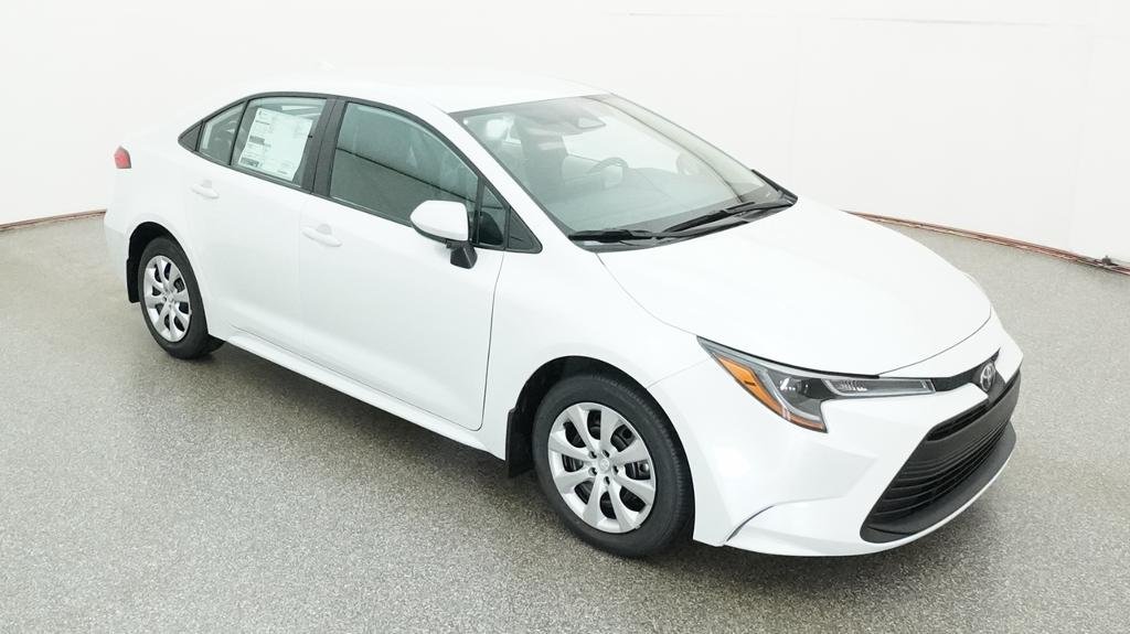 New 2026 Wind Chill Pearl Toyota LE image 10