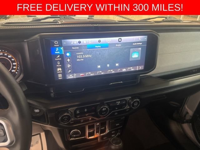2024 Jeep Wrangler 4-Door Sahara - Photo 9
