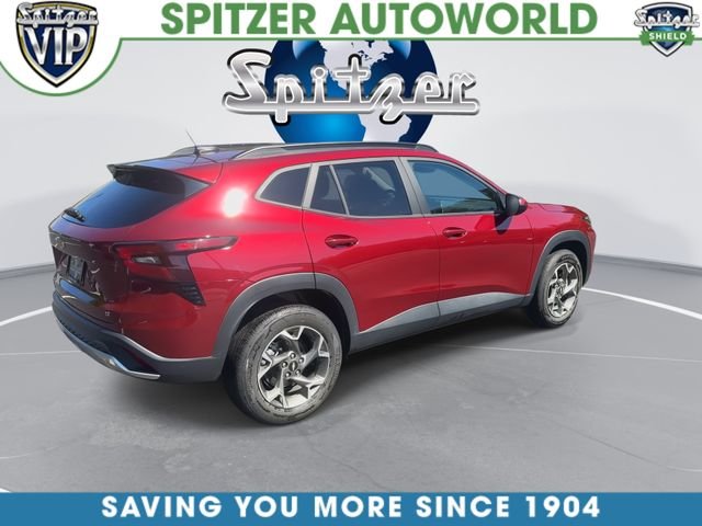Used 2025 Red Chevrolet LT image 9