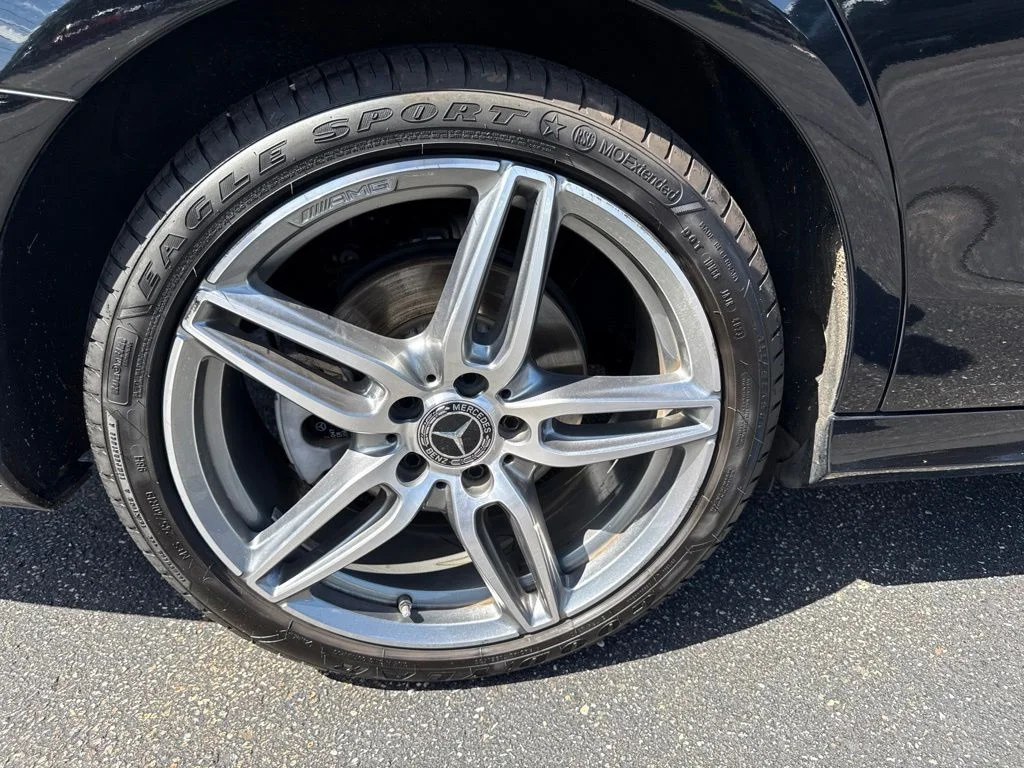 Used 2019 Black Mercedes-Benz E 300 image 13