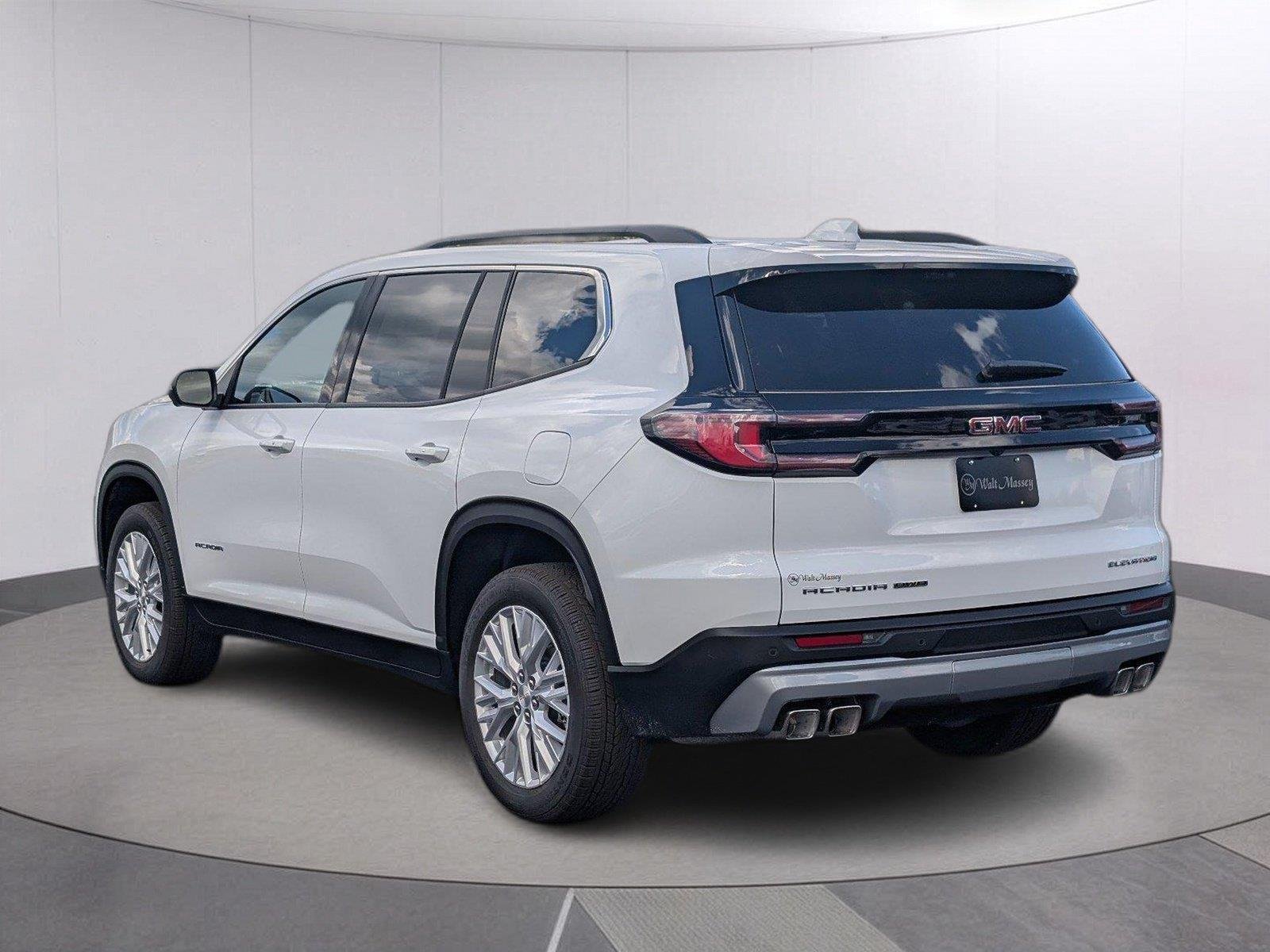 New 2027 Summit White GMC Elevation image 3