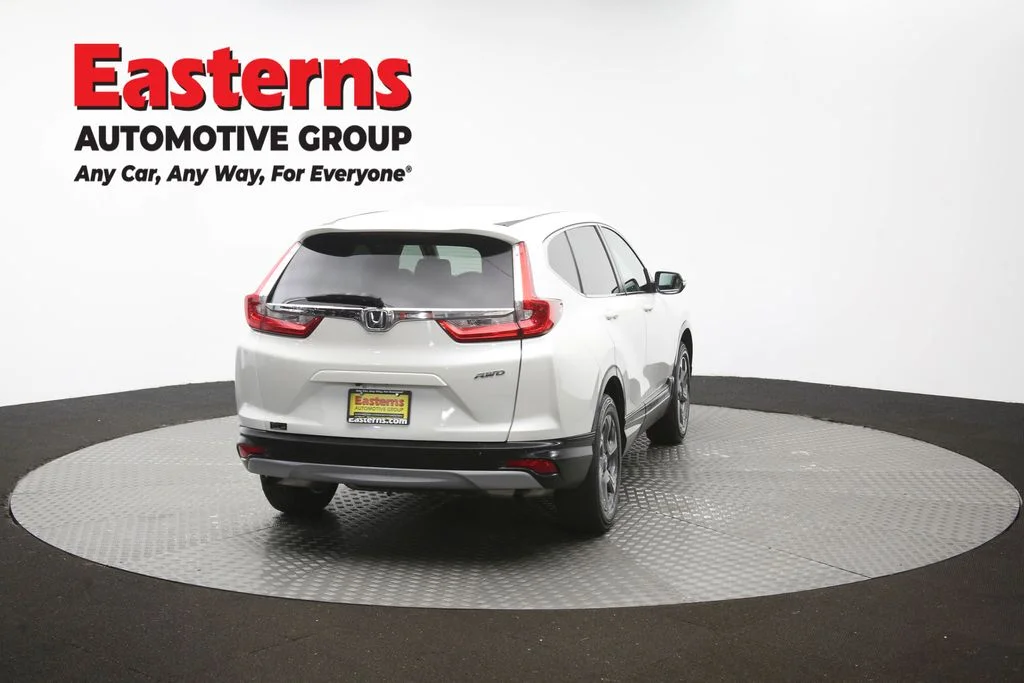 Used 2018 White Honda EX image 38