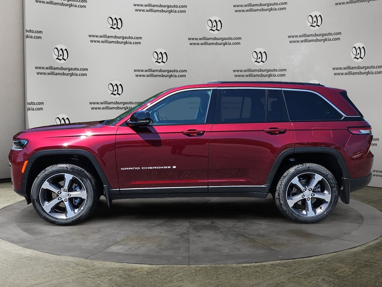 New 2026 Velvet Red Pearlcoat Jeep Limited image 2