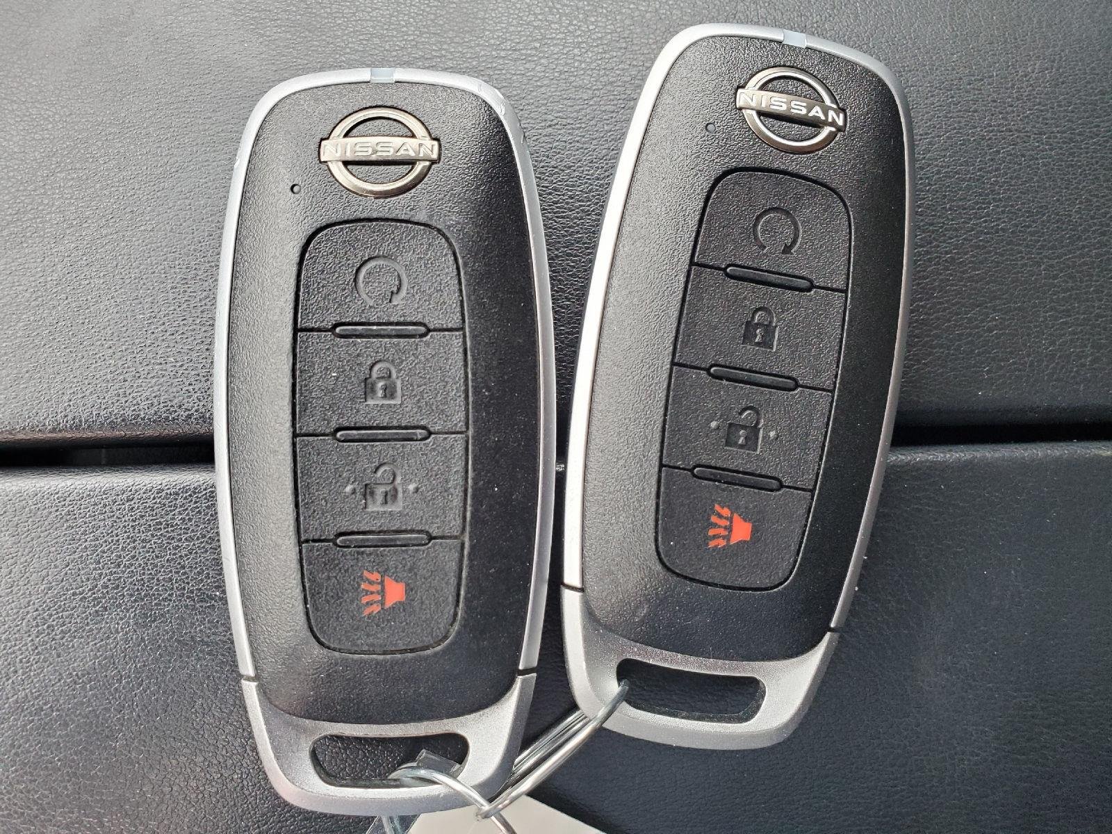 Used 2023 Brilliant Silver Metallic Nissan SV image 14