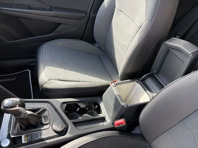 New 2026 Gray Volkswagen 1.5T SE Black image 21