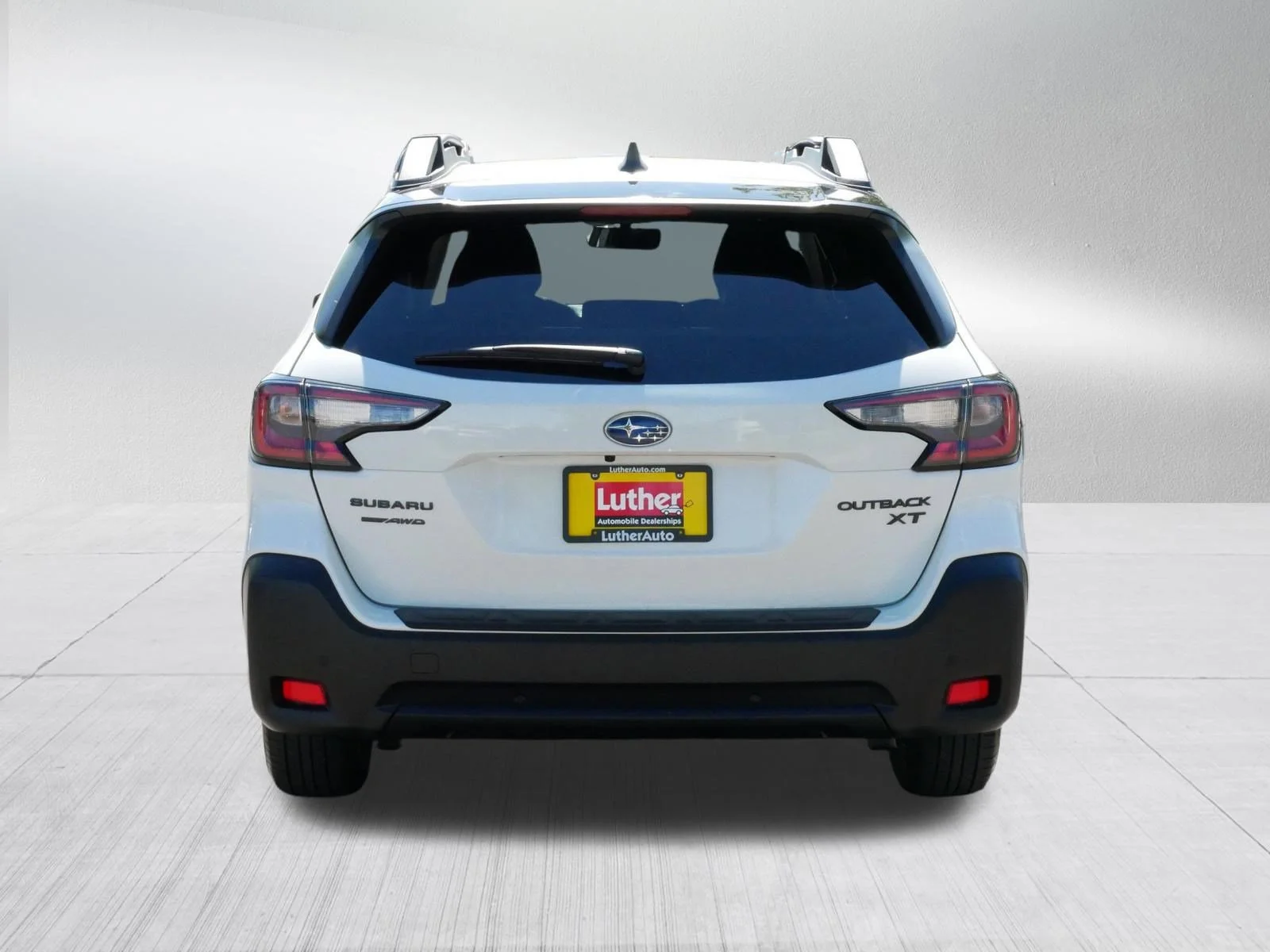 Used 2024 Crystal White Pearl Subaru Onyx Edition XT image 6