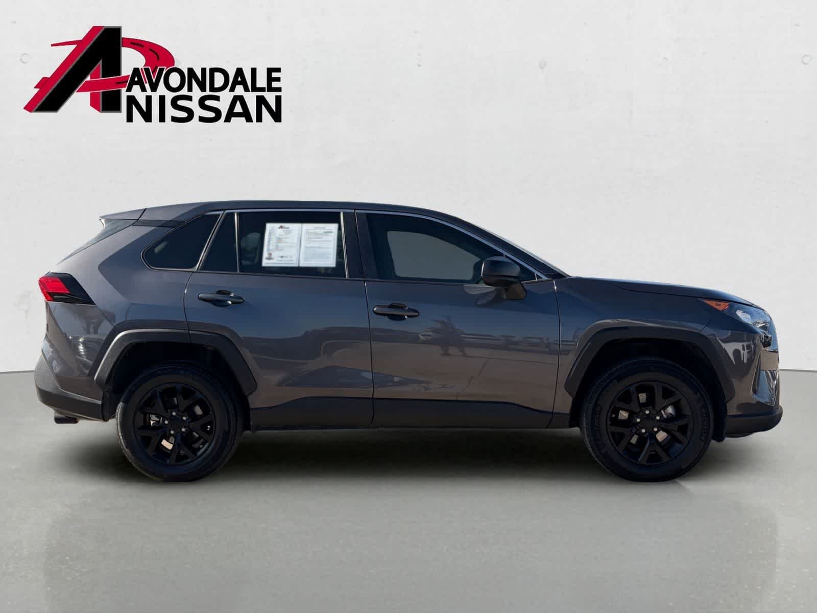 Used 2022 Magnetic Gray Metallic Toyota LE image 7