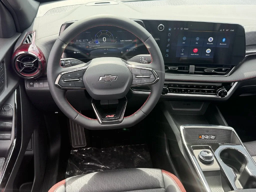 New 2027 Polar White Tricoat Chevrolet RS image 11