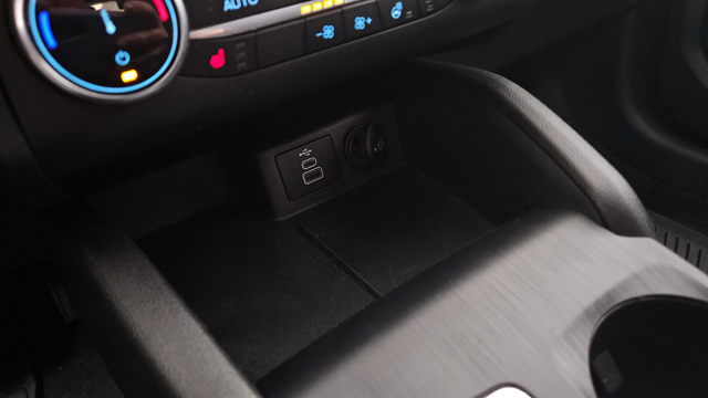 Used 2024 Vapor Blue Ford Active image 20