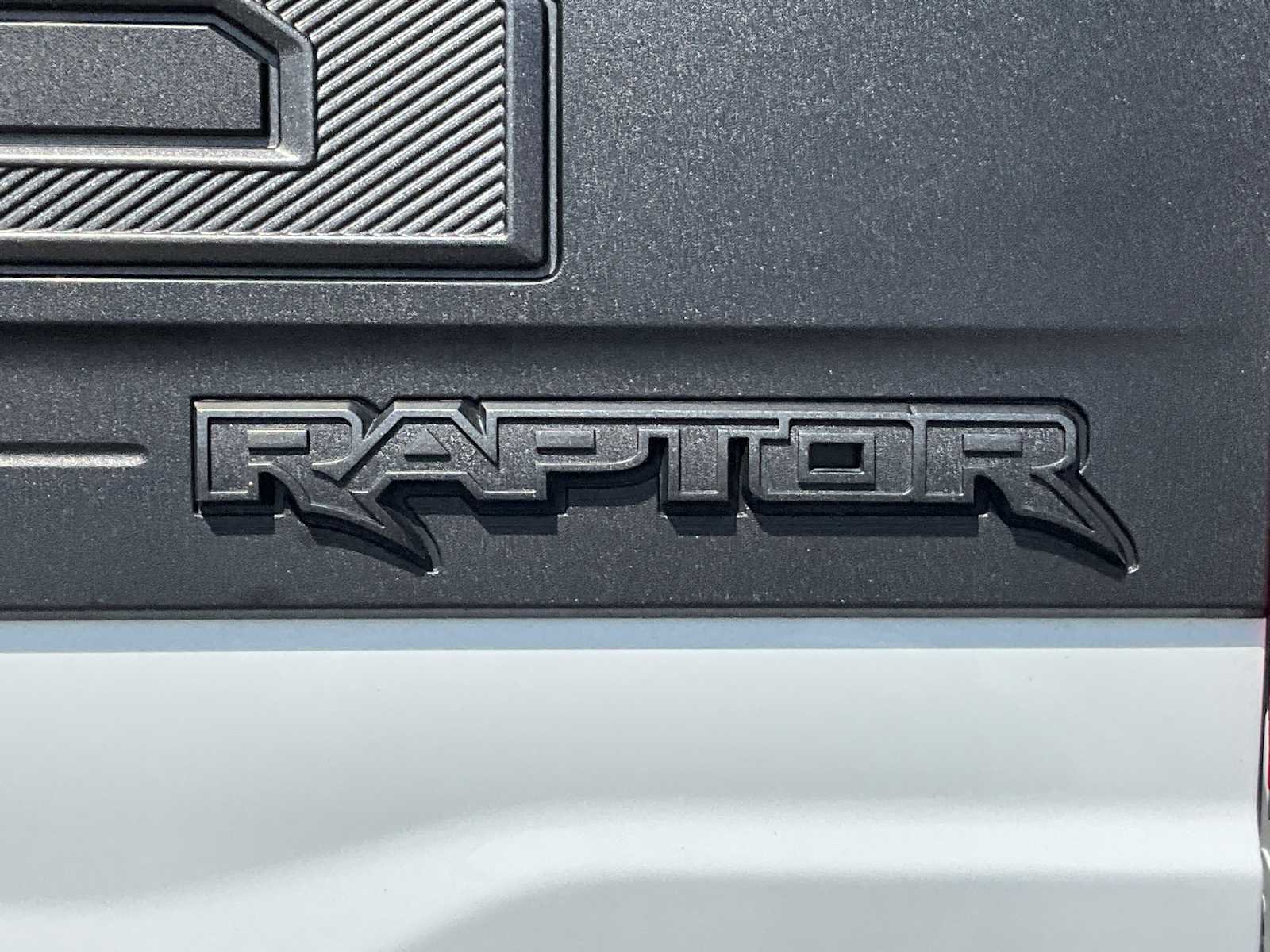 Used 2025 Oxford White Ford Raptor image 36