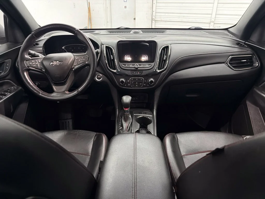 Used 2022 Silver Chevrolet RS image 25