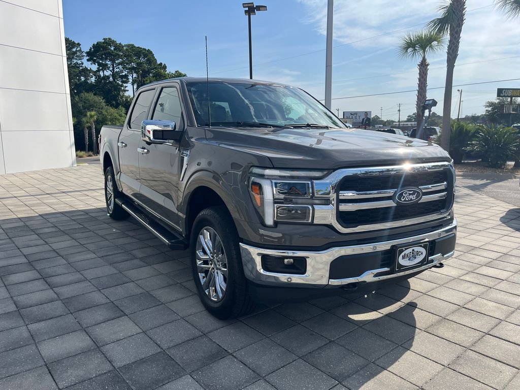 Used 2026 Gray Ford Lariat image 8