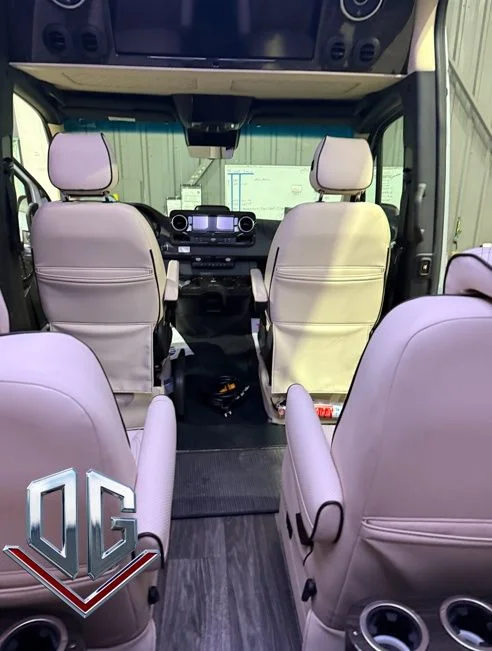 New 2027 Hightech Silver Mercedes-Benz OGV Luxury Coach image 6