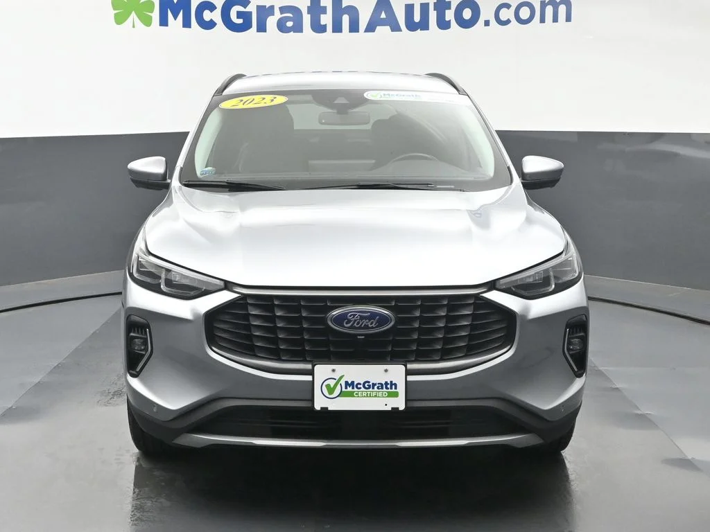 Used 2023 Silver Ford Platinum image 6
