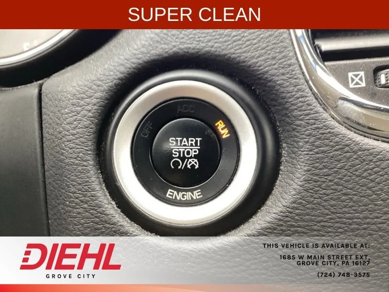 Used 2015 Red Dodge SXT image 24
