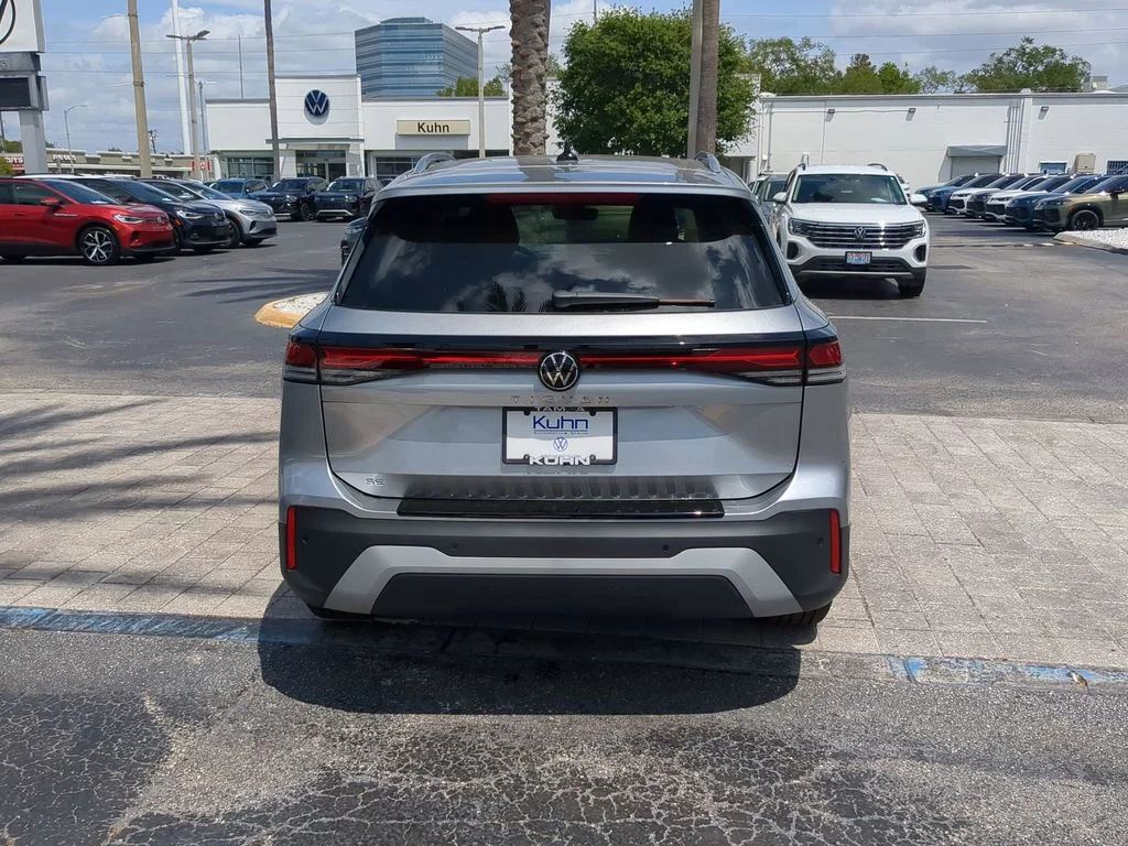 New 2026 Silver Volkswagen 2.0T SE image 5