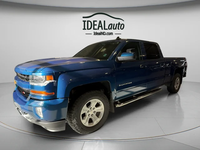 2018 Chevrolet Silverado 1500 LT 4X4 Crew Cab Standard Box's photo