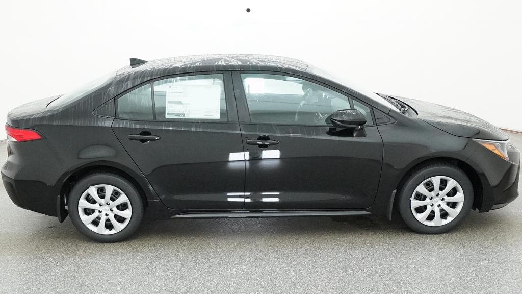 New 2026 Midnight Black Metallic Toyota LE image 14