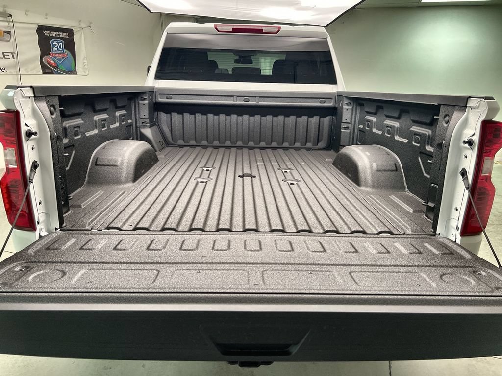 2026 Chevrolet Silverado 2500 HD Custom - Photo 23