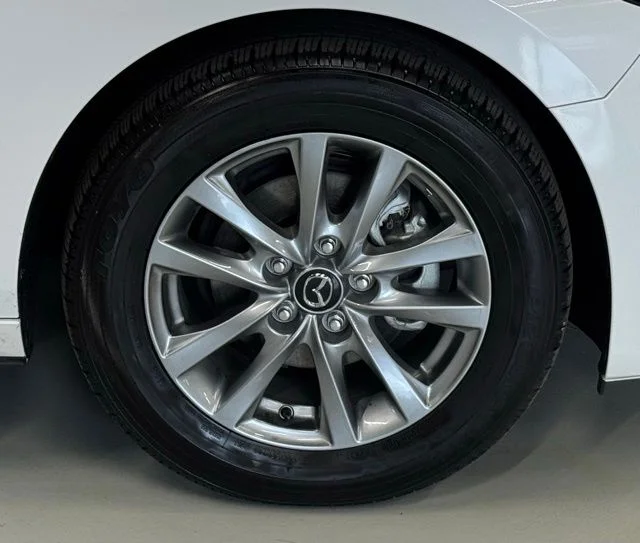 2025 Mazda Mazda3 21