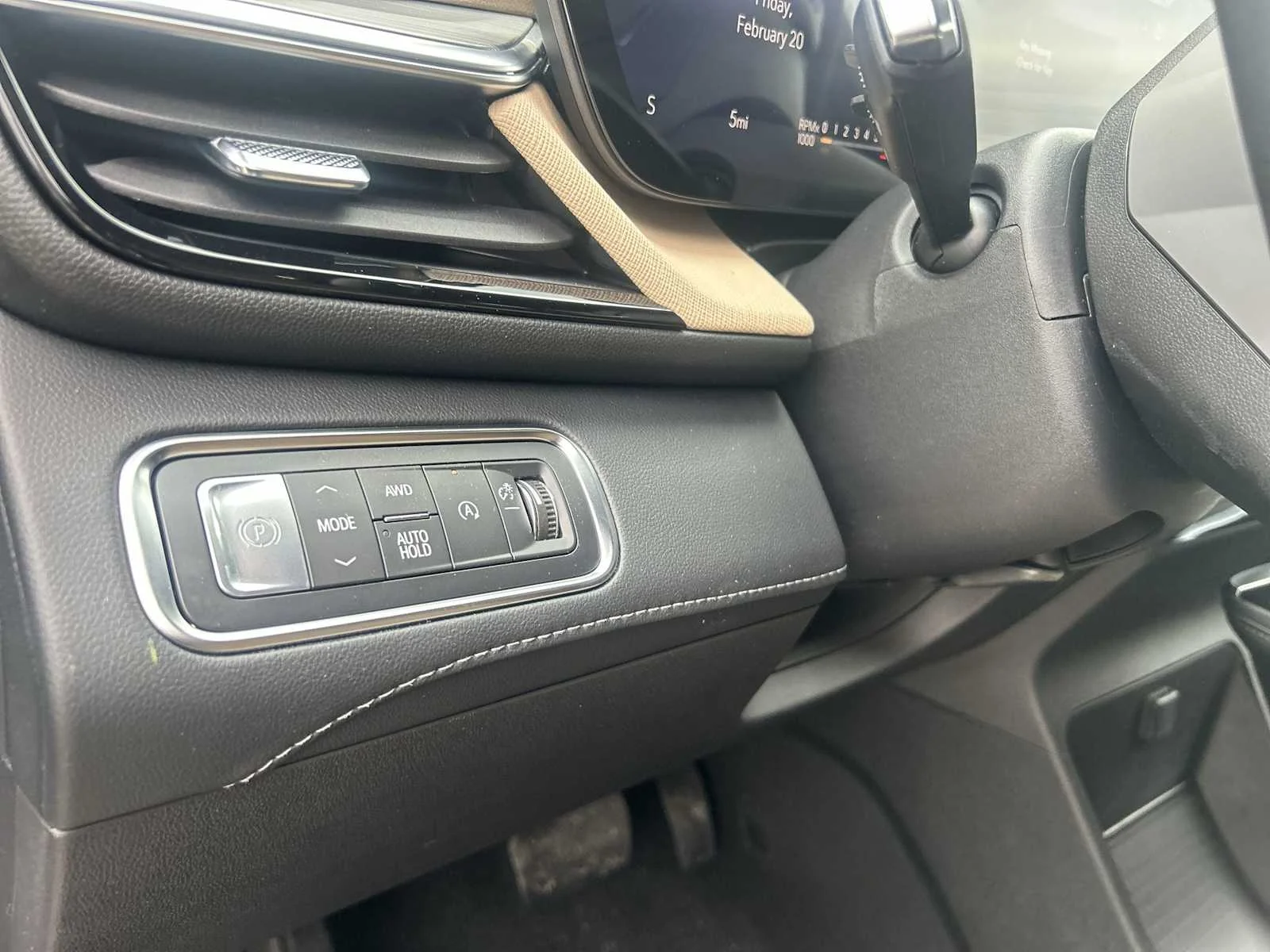 New 2026 Summit White Buick Preferred image 18
