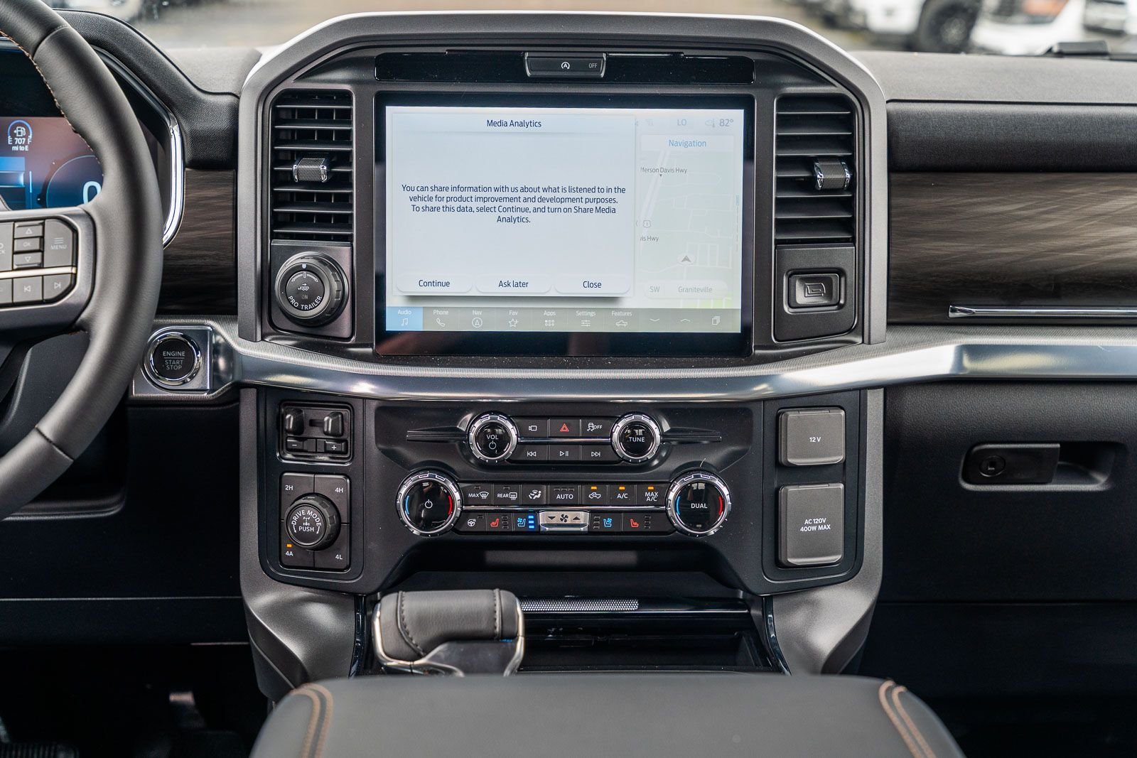 New 2026 Agate Black Metallic Ford Lariat® image 23