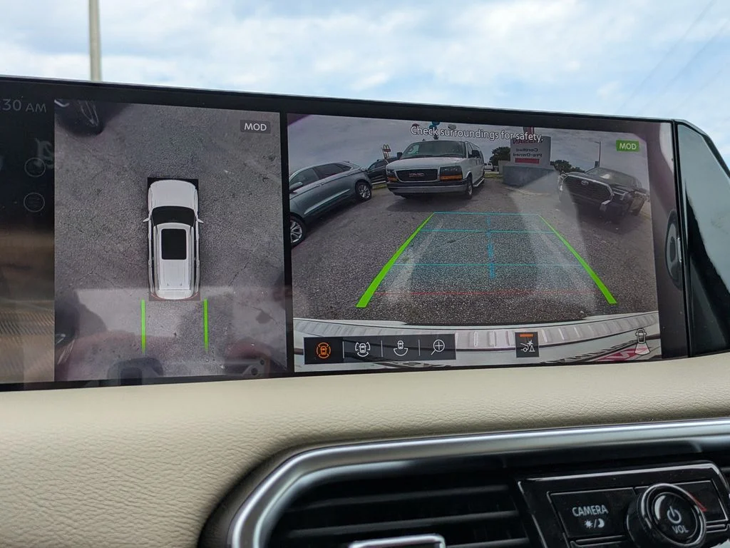New 2026 Aspen White TriCoat / Super Black Two-tone Nissan Platinum image 21
