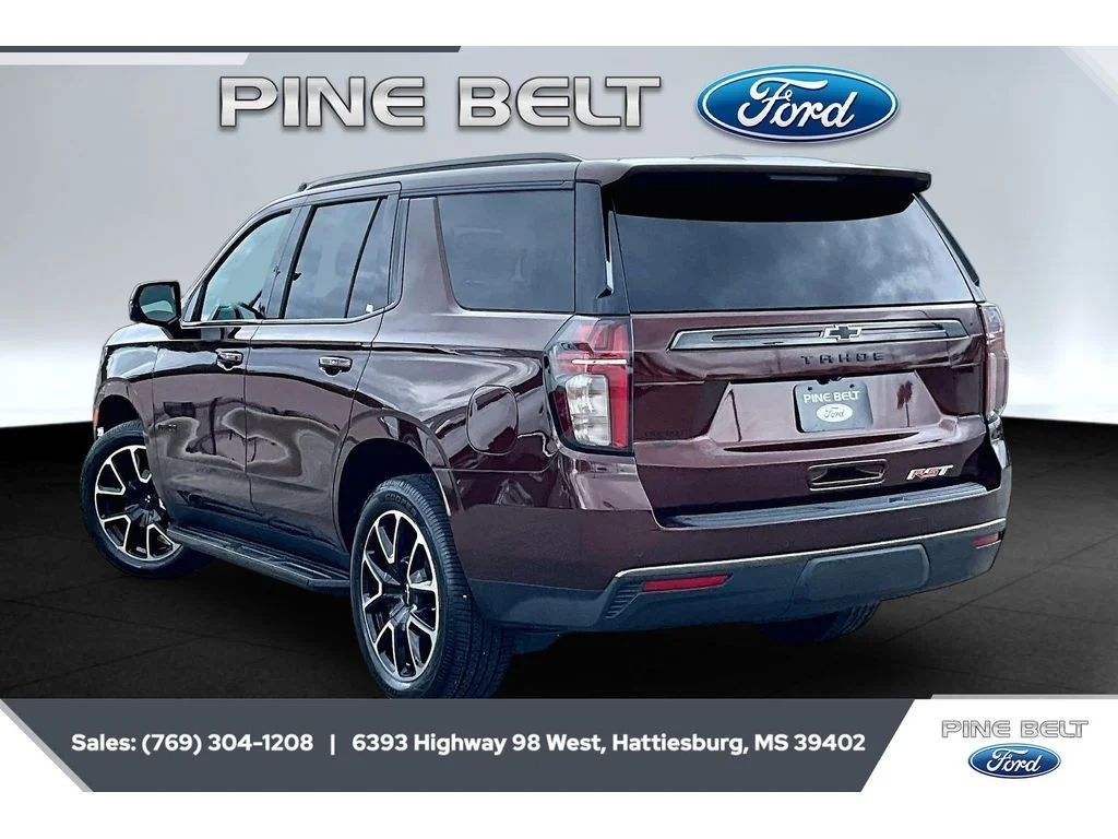 Used 2022 Auburn Metallic Chevrolet RST image 2