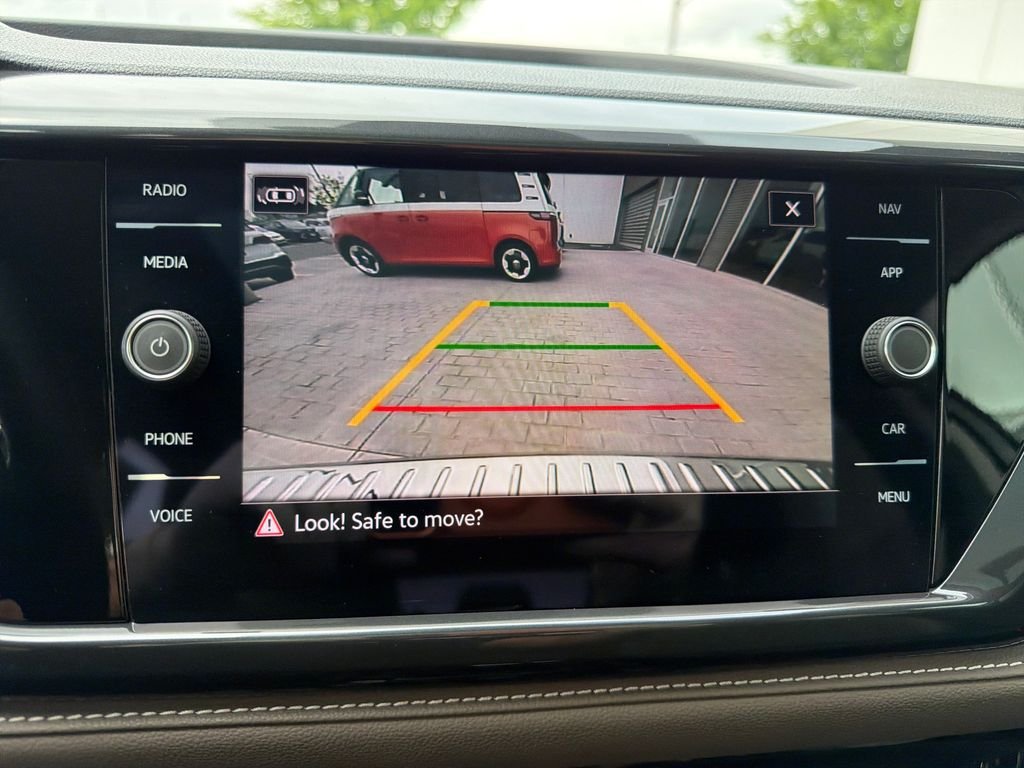 2024 Volkswagen Taos SEL - Photo 22