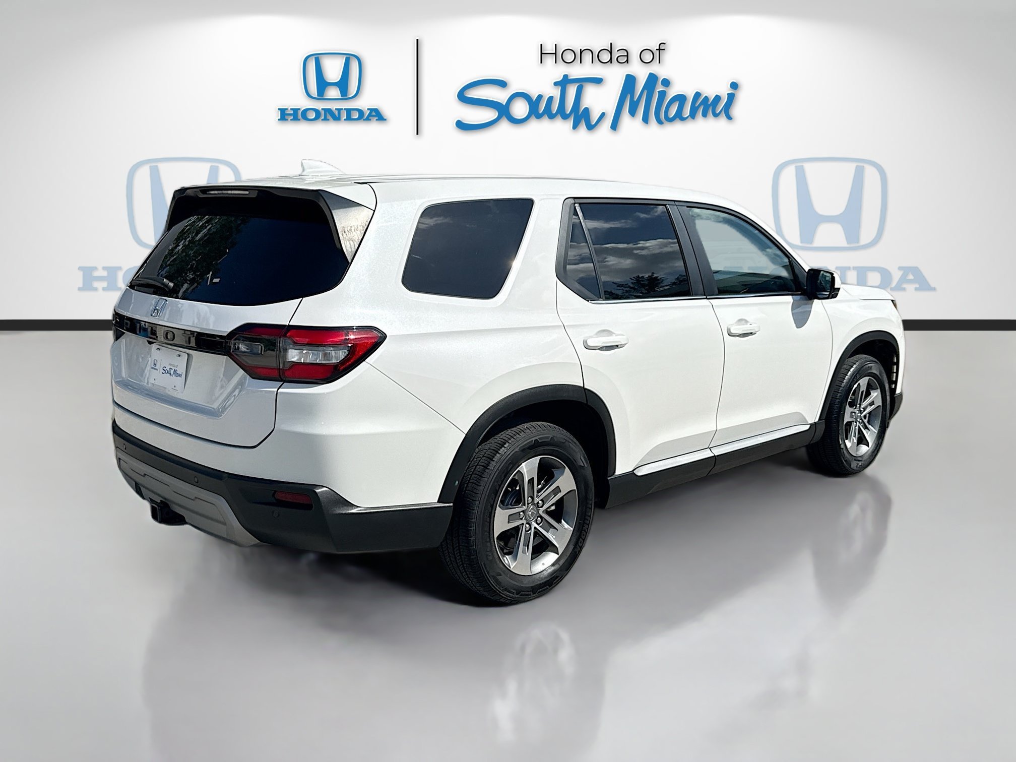 2025 Honda Pilot EX-L - Photo 7