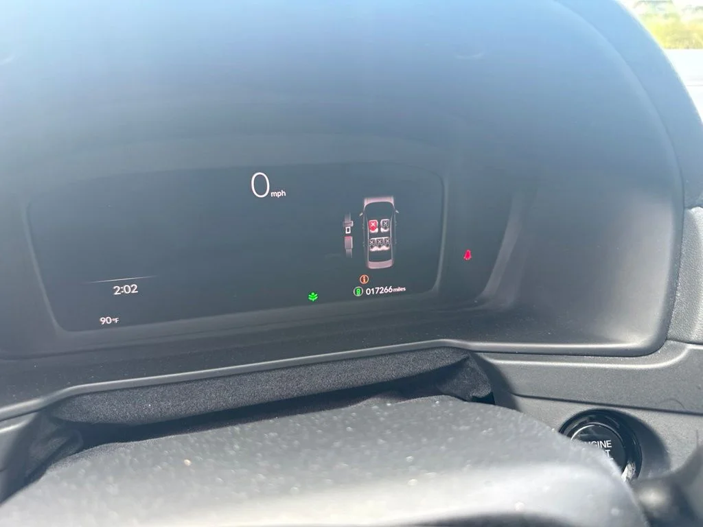 Used 2023 White Honda EX image 13