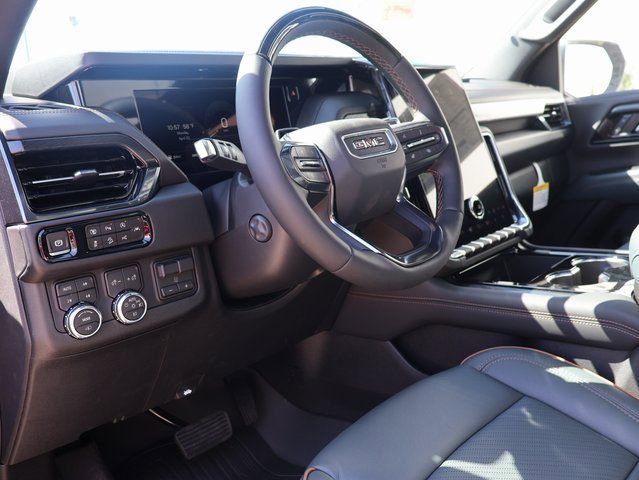 2026 GMC Yukon AT4 - Photo 23